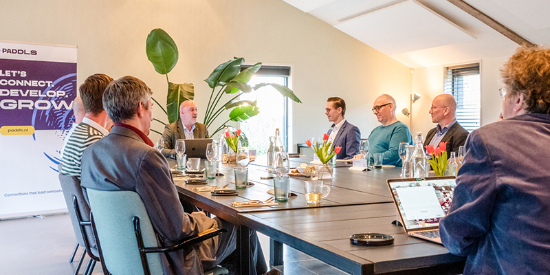 B2B Leadgeneratie: kiezen voor Round Table of eigen small event?